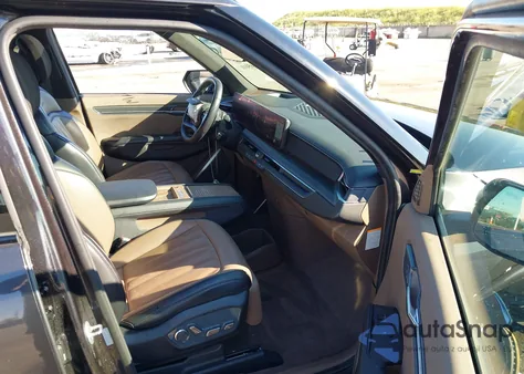 2024 Kia Ev9 Gt-Line from USA, damaged, VIN KNDAEFS52R6030399